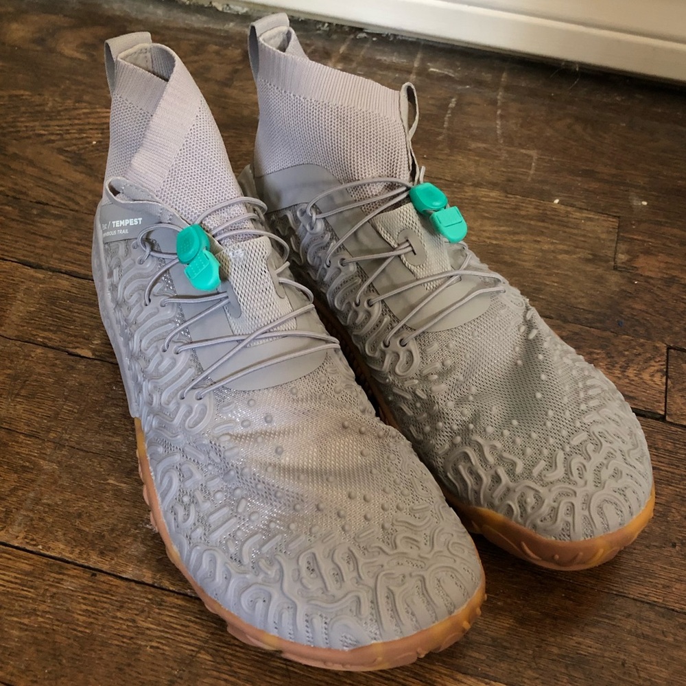 Vivobarefoot tempest boots size 10/41 women’s